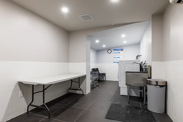 Rented by MNS | media 15