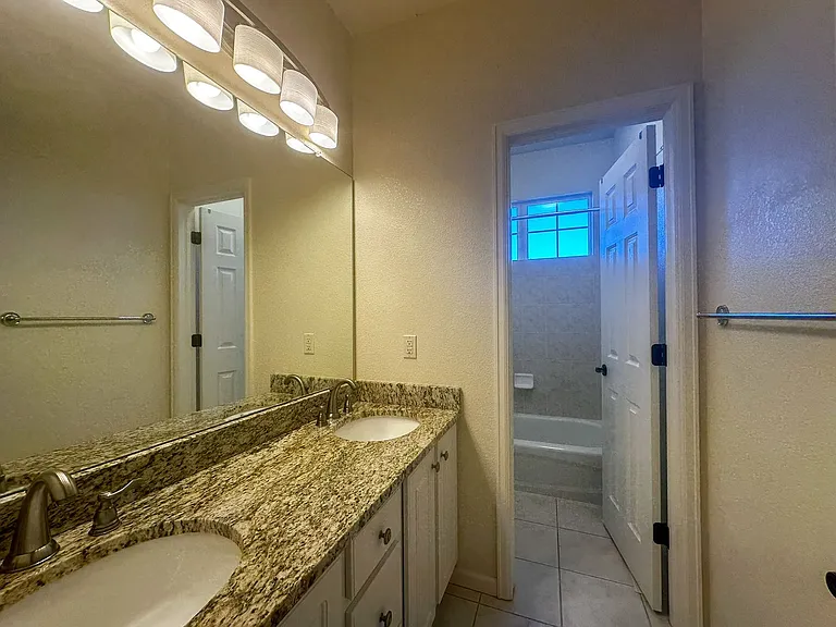7856 Stonedale Dr — Photo 49