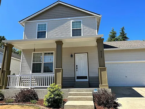 8225 Sweetbrier Loop SE Photo 1