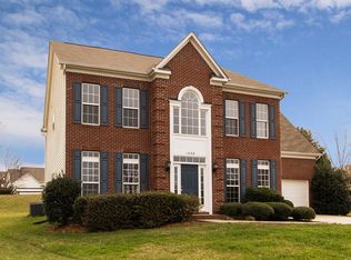 1436 Cochrane Woods Ln, Matthews, NC 28105