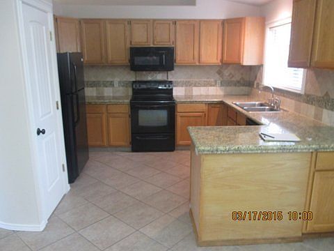 2nd image of 1414 N Echo Creek Pl