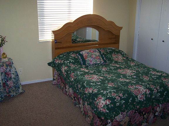 Main Bedroom / Recamara principal