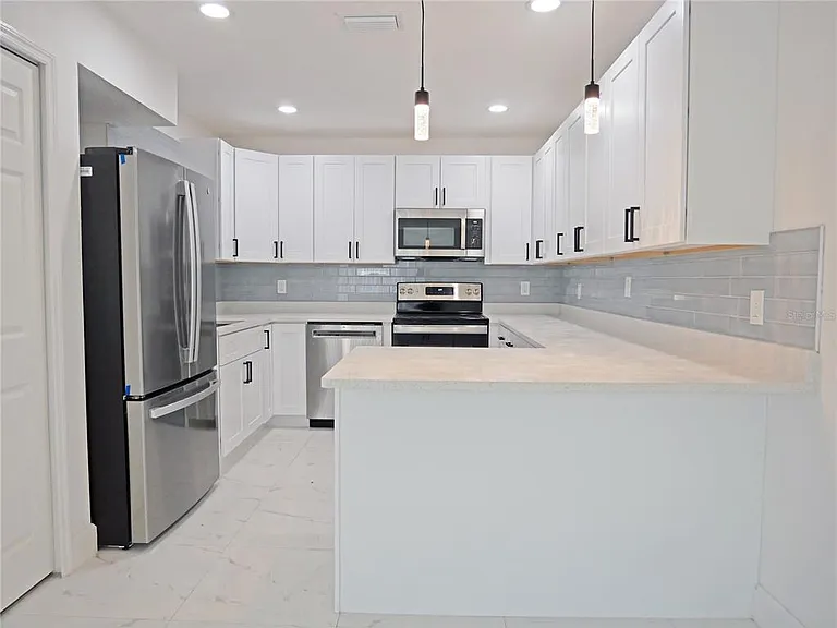 5014 Dr Martin Luther King Jr St S — Photo 22