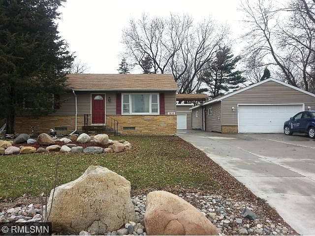 2nd image of 1630 Sandhurst Dr E