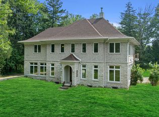 598 Lake Shore Rd, Grafton, WI 53024