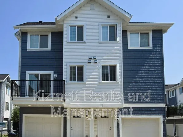 735 Allard Blvd SW #22, Edmonton, AB T6W 3W5