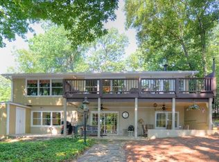 9220 Hawks Nest Dr, Gainesville, GA 30506