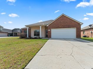 11078 Iberia Dr, Denham Springs, LA 70726
