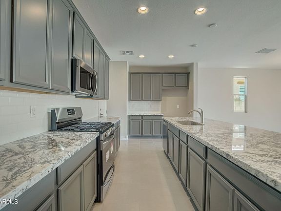 4th image of 17400 W LARKSPUR Drive