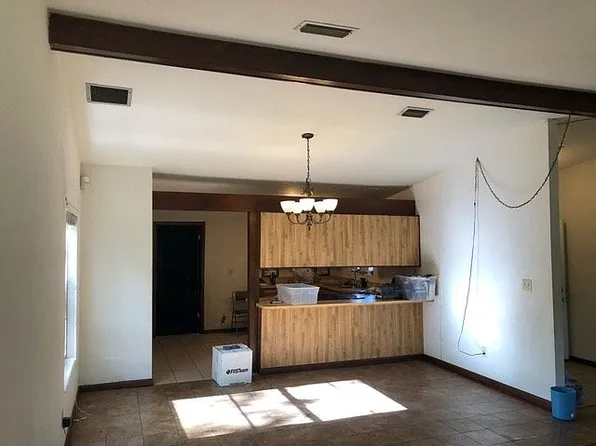 9819 NW 8th Ave, Gainesville, FL 32607