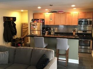 182 Colvin Ave APT 1, Buffalo, NY 14216
