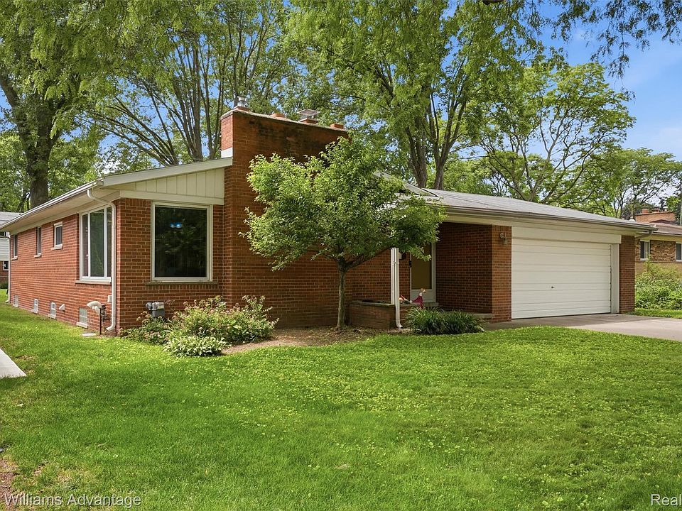 1st image of 33007 Grennada St