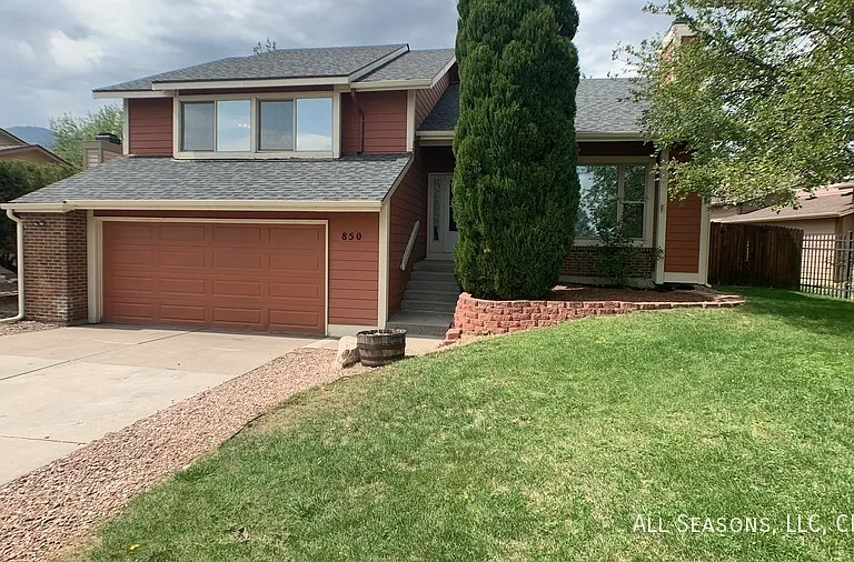 850 Quail Lake Cir — Photo 1