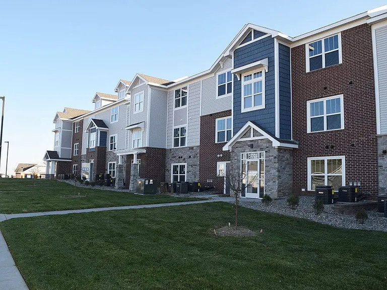 Trade Winds Apartment Homes — Photo 44