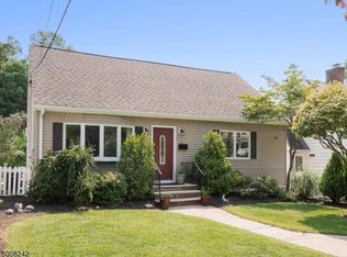 105 Fairview Ave, Verona, NJ 07044