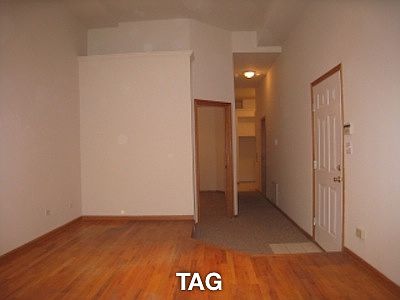 2nd image of 1250 N Greenview Ave APT G
