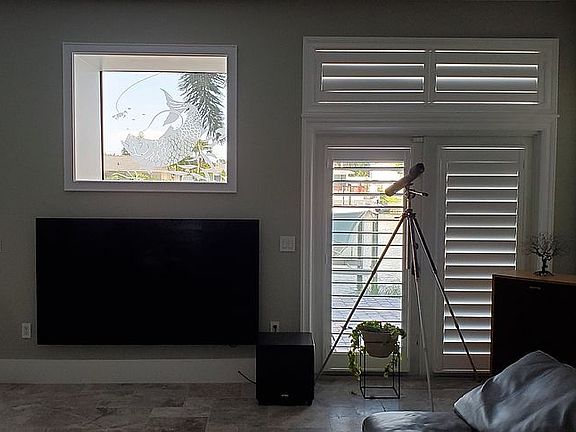 2nd image of 440 Palm Is SE