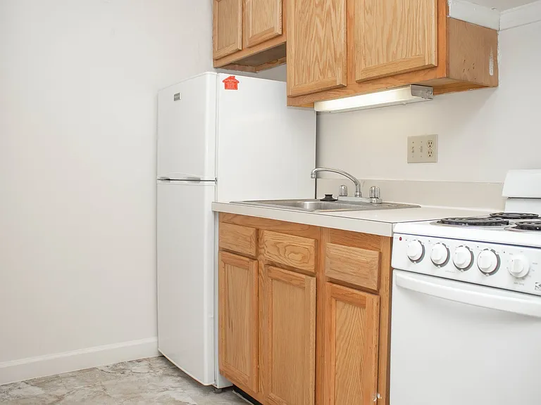 47 Auburn Ave — Photo 10