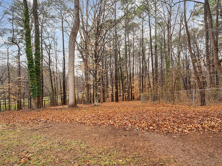 1504 Homestead Rd — Photo 37