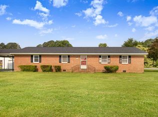 801 S Vance St, Fremont, NC 27830
