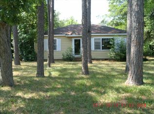 1710 Whitney Ave, Albany, GA 31707