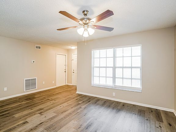 5th image of 1424 Dew Bloom Rd
