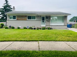 3826 Jarvis Ave, Warren, MI