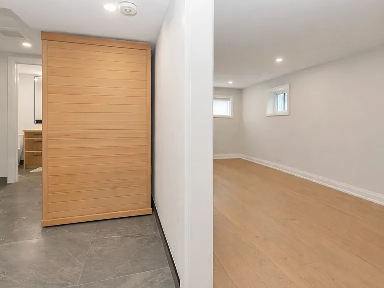 2087 Marine Dr #2087 MARINE DR — Photo 35