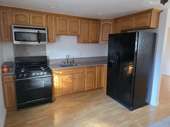 1154 Hazel Ave APT C, Campbell, CA 95008
