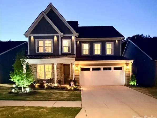 5212 Glenwalk Dr, Charlotte, NC 28269