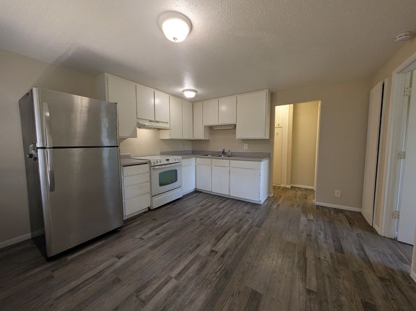 Creekside Apartments | 359 N Santiam Hwy E, Gates, OR
