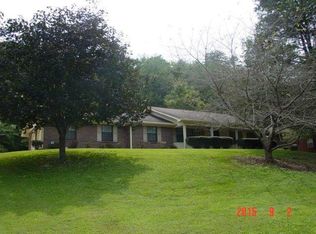 956 Lower Mill Rd, Hixson, TN 37343