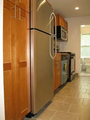 Rented by Tower Brokerage | media 2