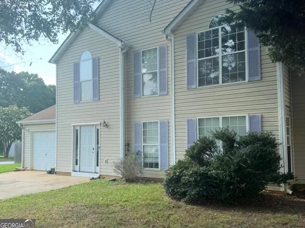 2578 Deann Dr, Ellenwood, GA 30294