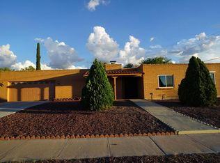 7502 E Lurlene Dr, Tucson, AZ 85730