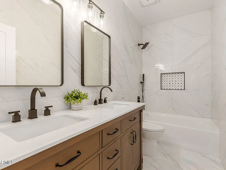 6404 W Black Hill Rd — Photo 21