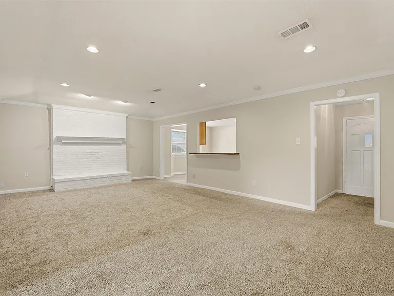 810 Sunnybrook Ln — Photo 13