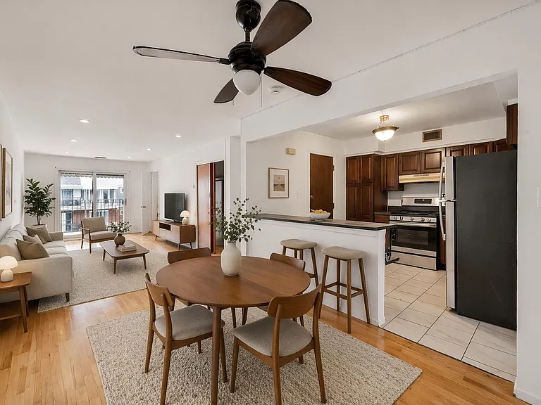 30 Skyline Dr #3 — Photo 6
