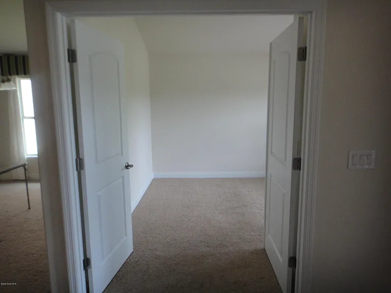 4063 Palladian Way — Photo 15