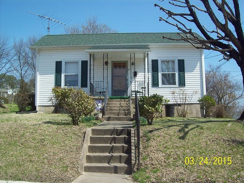 33 Schoolfield Dr, Danville, VA 24541 Zillow