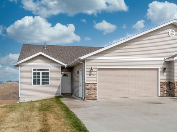 58506 Real Estate 58506 Homes For Sale Zillow