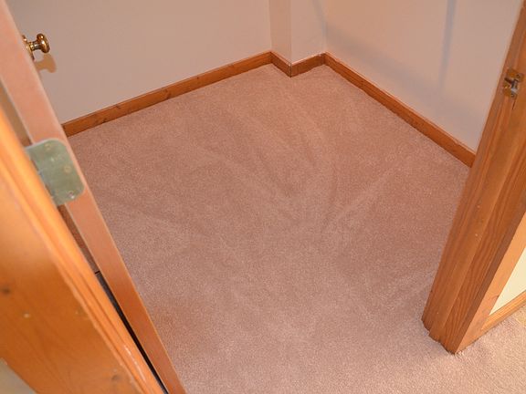 Master suite walkin closet