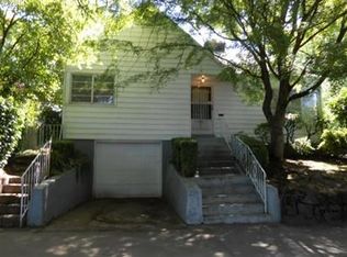 410 NE 32nd Ave, Portland, OR 97232