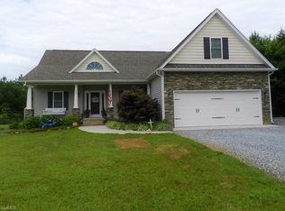 6691 Hunting Lodge Rd, Climax, NC 27233