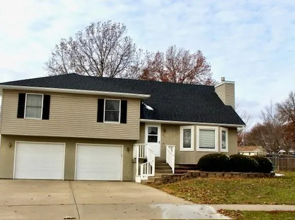 207 Rhodus Ct, Lawson, MO 64062