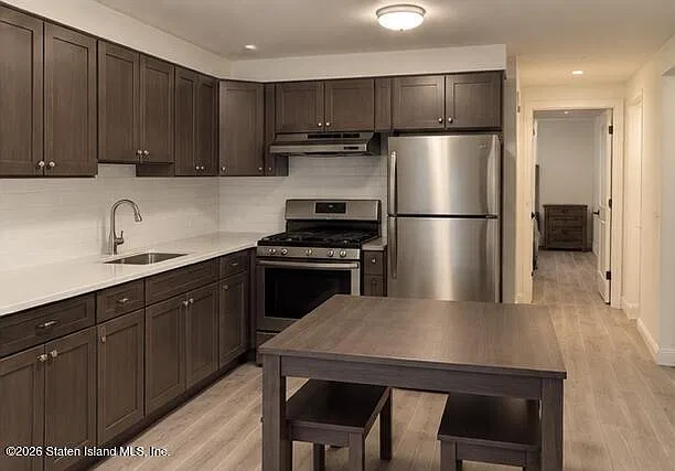 1 bed, 1.0 bath, $1,950 — Photo 3