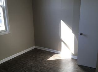 990 Adams Ave, Huntington, WV 25704