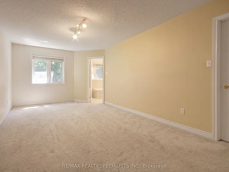 6629 Blackheath Rdg — Photo 12