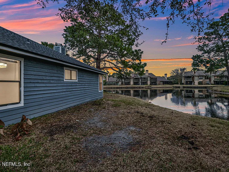 181 Aruba Ln — Photo 86