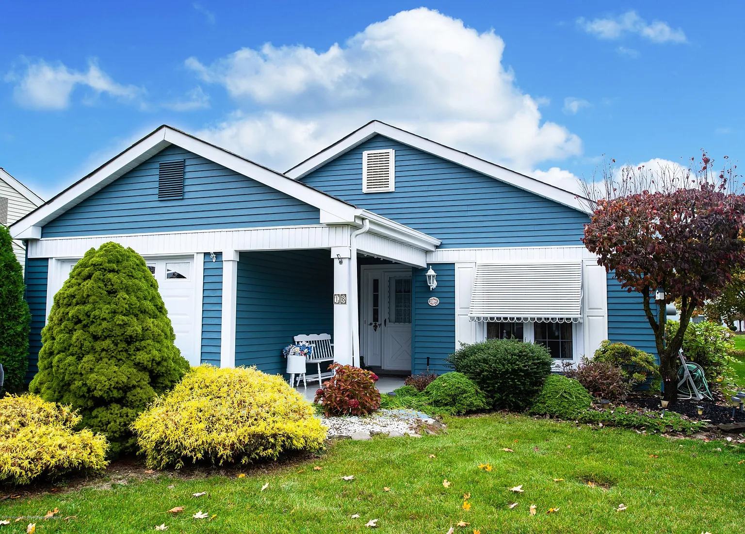 18 Normanton Ave photo 1